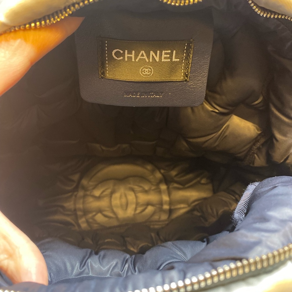 CHANEL✨ - Picture 2 of 6